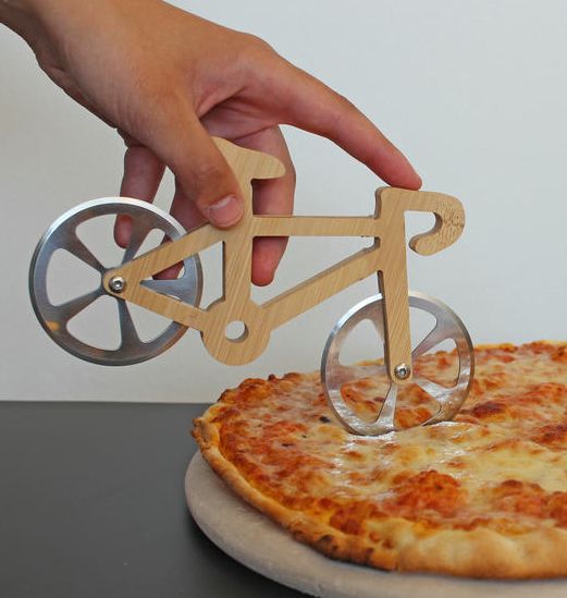 Fahrrad Pizzaschneider aus Holz